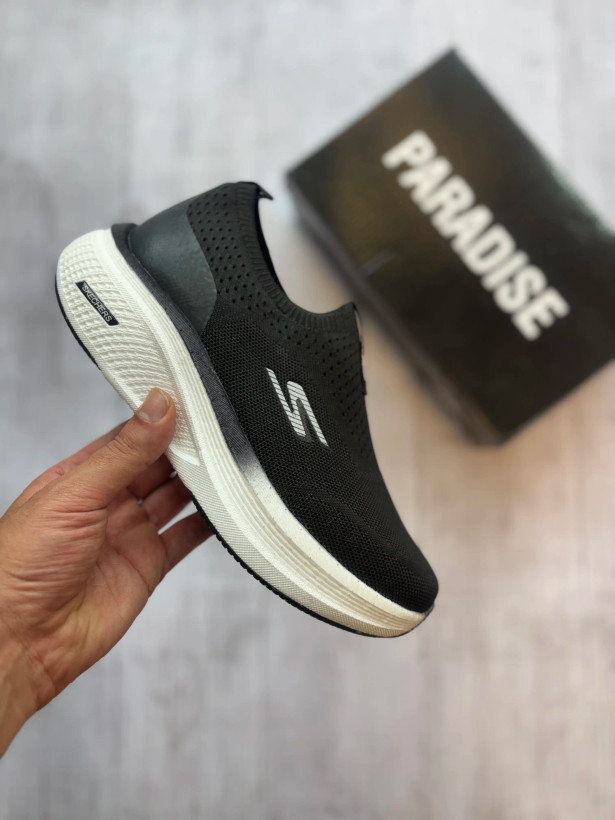 کفش و کتونی اسکیچرز بدون بند مشکی مردانه