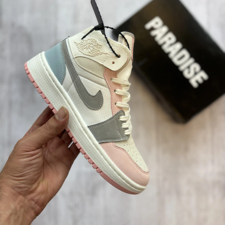 کفش و کتونی نایک جردن وان ساقدار صورتی آبی دخترونه