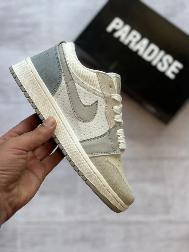 کفش و کتونی نایک جردن پاریس کوتاه دخترونه