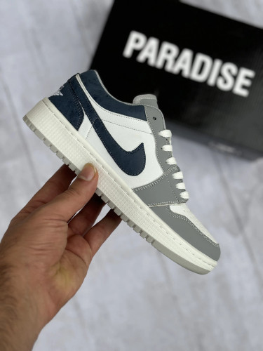 کفش و کتونی جردن وان دخترانه طوسی پشت سرمه ای کوتاه