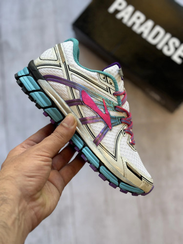 کفش و کتونی بروکس gts رنگی زنانه