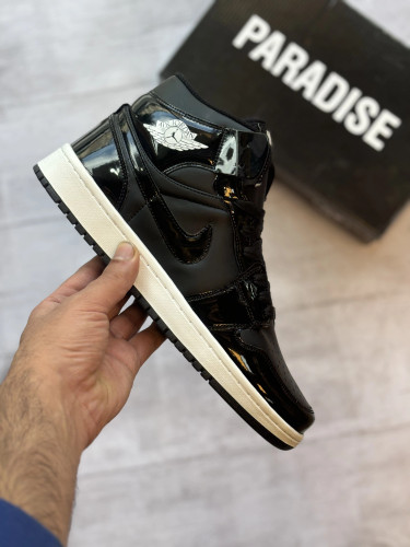 کتونی و کفش جردن وان مشکی ورنی ساقدار مردانه