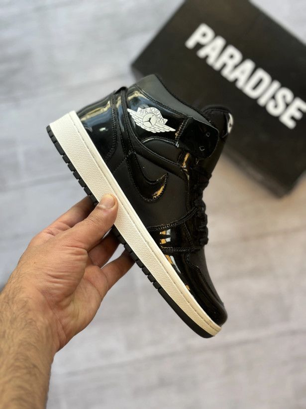 کتونی و کفش نایک جردن وان مشکی ورنی ساقدار دخترونه